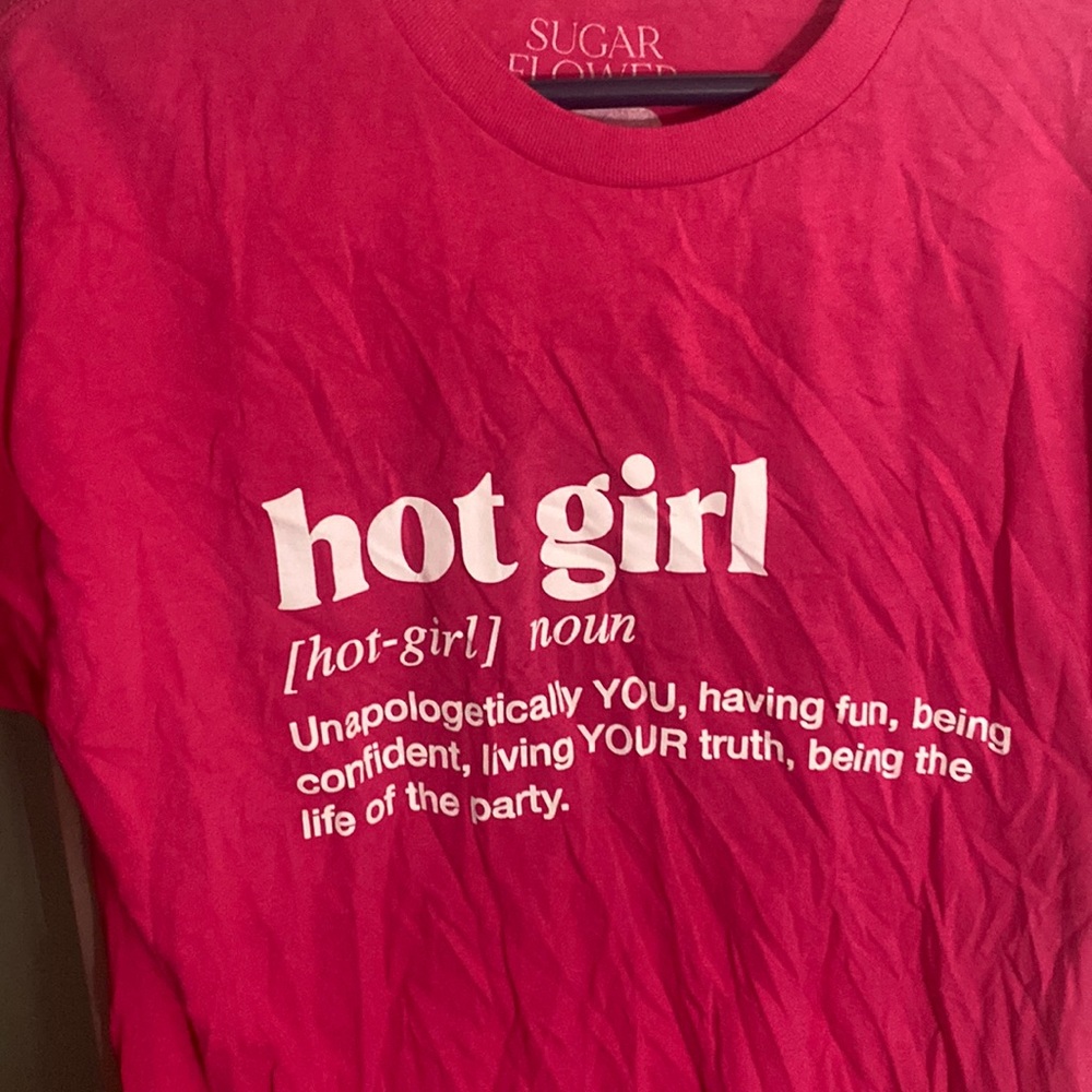 “hot girl” pink tshirt